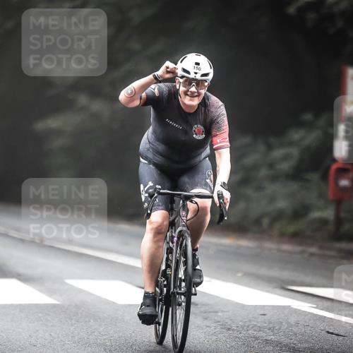 13.09.2026 - Stadtparktriathlon H.Heesch http://msf.ph/oto/10356233 13.09.2026 09:45:29 Radfahren 150 meine-sportfotos.de