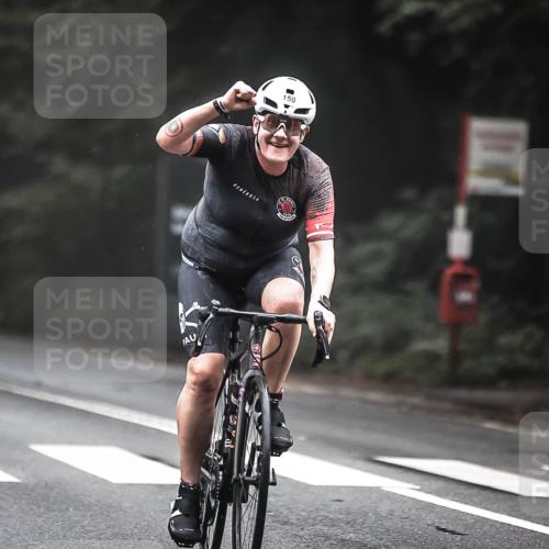 13.09.2026 - Stadtparktriathlon H.Heesch http://msf.ph/oto/10356237 13.09.2026 09:45:29 Radfahren 150 meine-sportfotos.de