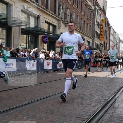 13.09.2026 - 21. swb-Marathon Bremen Strokosch-Dieckow http://msf.ph/oto/10356245 13.09.2026 13:34:04 Ziel 682, 784, 809, 911, 1307, 1871, 2215, 2464, 3029, 3068, 3214, 3318, 3409, 3632, 3636, 3890, 4112, 4616, 5147, 5265, 5488, 5489, 5566, 5768, 5852, 6255, 6350, 6405, 7113, 7168, 7696, 7746, 7897, 7962, 8381, 8870, 9094, 9100, 9402, 9453, 9802, 9905, 10058, 13112, 1364, 1656, 2355, 2727, 3162, 3389, 3522, 3790, 3984, 4554, 4613, 4658, 4874, 5063, 5156, 5341, 5513, 5563, 5587, 6090, 6151, 6508, 6509, 6623, 7047, 7126, 7303, 7354, 7431, 8025 meine-sportfotos.de
