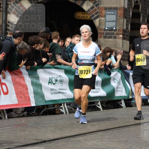 13.09.2026 - 21. swb-Marathon Bremen Strokosch-Dieckow http://msf.ph/oto/10356252 13.09.2026 10:56:48 Ziel 10184, 10211, 10240, 10322, 10356, 10372, 10670, 10675, 10844, 11069, 11256, 11317, 11349, 11407, 11570, 11795, 11844, 11855, 11871, 11911, 11996, 12543, 10157, 10408, 10610, 11000, 11079, 11328, 11946, 12032, 12284 meine-sportfotos.de