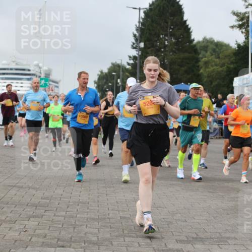 13.09.2026 - Kiel Lauf Andreas Tolksdorf http://msf.ph/oto/10356270 13.09.2026 09:59:01 Kiellinie 10569, 38, 526 meine-sportfotos.de