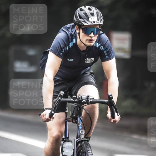 13.09.2026 - Stadtparktriathlon H.Heesch http://msf.ph/oto/10356280 13.09.2026 09:47:05 Radfahren 226, 290 meine-sportfotos.de