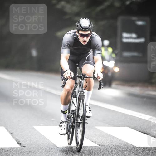 13.09.2026 - Stadtparktriathlon H.Heesch http://msf.ph/oto/10356288 13.09.2026 09:47:08 Radfahren 226, 290 meine-sportfotos.de