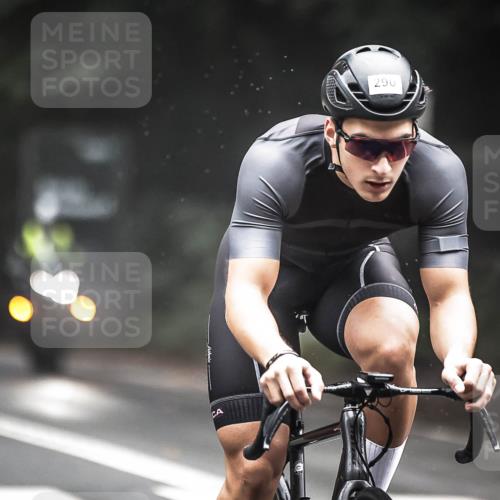 13.09.2026 - Stadtparktriathlon H.Heesch http://msf.ph/oto/10356306 13.09.2026 09:47:08 Radfahren 226, 290 meine-sportfotos.de