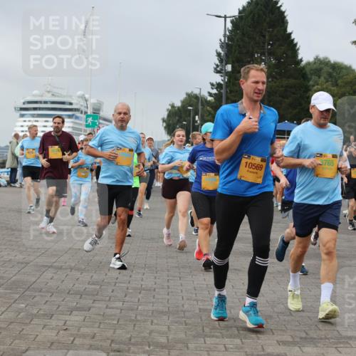 13.09.2026 - Kiel Lauf Andreas Tolksdorf http://msf.ph/oto/10356314 13.09.2026 09:59:03 Kiellinie 9979, 11, 39, 10569, 39, 3765 meine-sportfotos.de