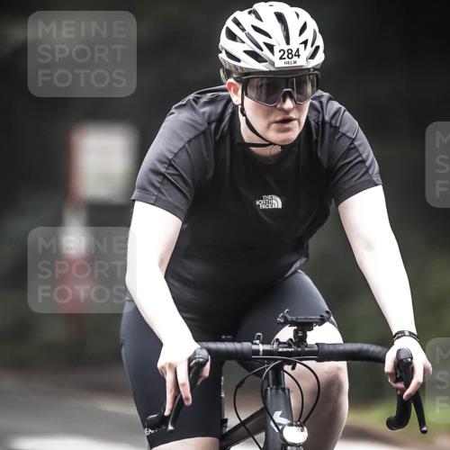 13.09.2026 - Stadtparktriathlon H.Heesch http://msf.ph/oto/10356330 13.09.2026 09:48:09 Radfahren 284 meine-sportfotos.de