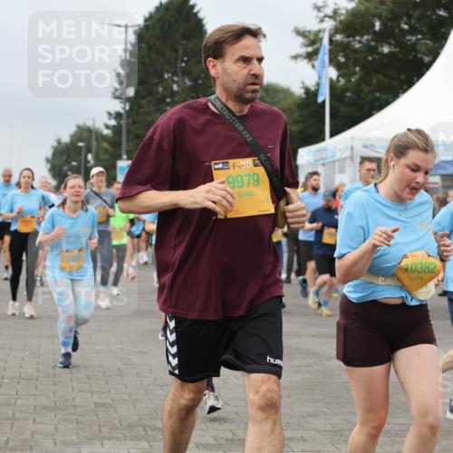 13.09.2026 - Kiel Lauf Andreas Tolksdorf http://msf.ph/oto/10356390 13.09.2026 09:59:06 Kiellinie 38, 9979, 10382, 38, 4270 meine-sportfotos.de