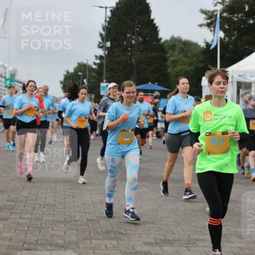 13.09.2026 - Kiel Lauf Andreas Tolksdorf http://msf.ph/oto/10356408 13.09.2026 09:59:07 Kiellinie 4678, 10061, 38, 9674 meine-sportfotos.de