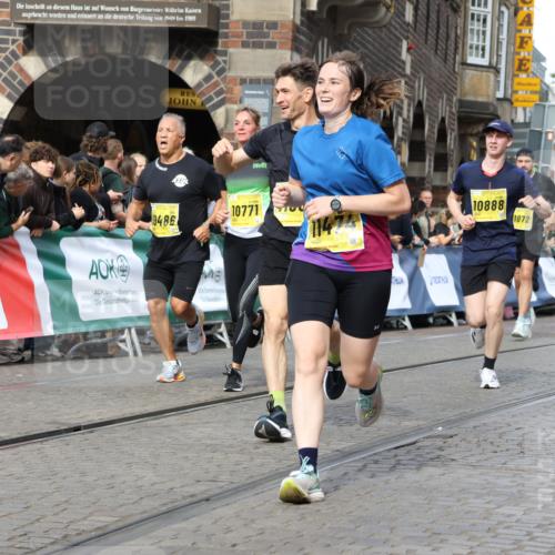 13.09.2026 - 21. swb-Marathon Bremen Strokosch-Dieckow http://msf.ph/oto/10356453 13.09.2026 10:56:52 Ziel 10240, 10356, 10372, 10540, 10675, 10721, 10824, 10844, 10936, 11064, 11069, 11256, 11317, 11349, 11407, 11474, 11601, 11795, 11844, 11855, 11871, 11911, 11996, 12543, 10157, 10408, 10772, 11000, 11079, 11328, 11946, 12032 meine-sportfotos.de