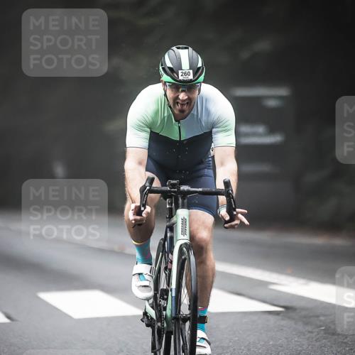 13.09.2026 - Stadtparktriathlon H.Heesch http://msf.ph/oto/10356464 13.09.2026 09:49:22 Radfahren 212, 260 meine-sportfotos.de