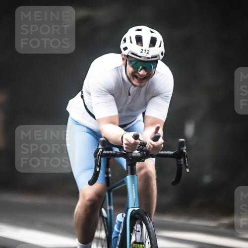 13.09.2026 - Stadtparktriathlon H.Heesch http://msf.ph/oto/10356489 13.09.2026 09:49:29 Radfahren 212 meine-sportfotos.de