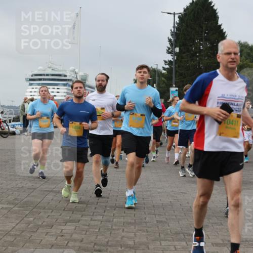 13.09.2026 - Kiel Lauf Andreas Tolksdorf http://msf.ph/oto/10356538 13.09.2026 09:59:11 Kiellinie 1494, 8788, 12515, 0411 meine-sportfotos.de