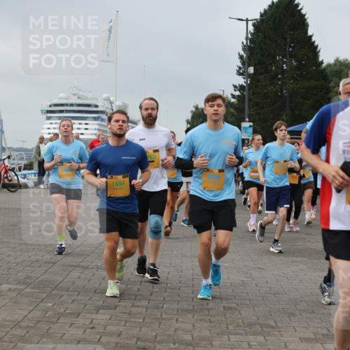 13.09.2026 - Kiel Lauf Andreas Tolksdorf http://msf.ph/oto/10356548 13.09.2026 09:59:12 Kiellinie 247, 39, 1494, 169, 39, 8788, 1251, 35, 65, 10411 meine-sportfotos.de