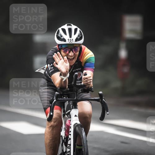 13.09.2026 - Stadtparktriathlon H.Heesch http://msf.ph/oto/10356556 13.09.2026 09:49:45 Radfahren 151, 279, 340 meine-sportfotos.de