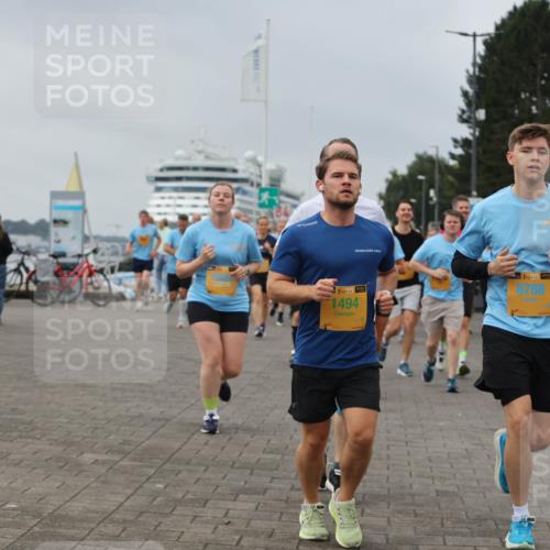 13.09.2026 - Kiel Lauf Andreas Tolksdorf http://msf.ph/oto/10356565 13.09.2026 09:59:12 Kiellinie 1938, 1494, 39, 8788 meine-sportfotos.de