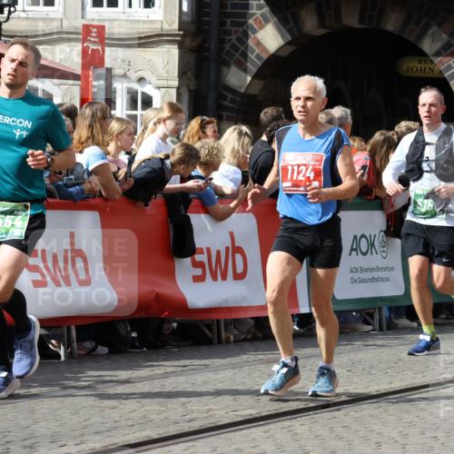 13.09.2026 - 21. swb-Marathon Bremen Strokosch-Dieckow http://msf.ph/oto/10356577 13.09.2026 13:33:45 Ziel 831, 1124, 2283, 2980, 3562, 4052, 4219, 4243, 4492, 4536, 4543, 4565, 5040, 5560, 5660, 5726, 5790, 5861, 5862, 5914, 6256, 6421, 6597, 6614, 6777, 6844, 6882, 6915, 6997, 7145, 7421, 7467, 7523, 7789, 7863, 8093, 8177, 8501, 8599, 8602, 8691, 9206, 9508, 9616, 9856, 9883, 10114, 13078, 13084, 1656, 2727, 3389, 3522, 4554, 4613, 4658, 4874, 5156, 5513, 5563, 5587, 6151, 6508, 6509, 6623, 7047, 7354, 7431, 8025, 8512, 8641, 9068, 9128, 9344 meine-sportfotos.de