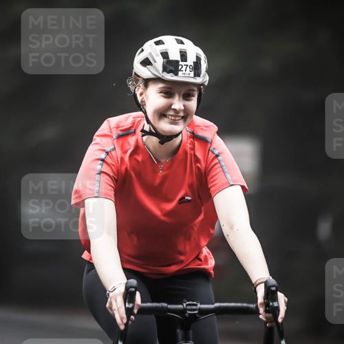 13.09.2026 - Stadtparktriathlon H.Heesch http://msf.ph/oto/10356588 13.09.2026 09:49:51 Radfahren 279 meine-sportfotos.de