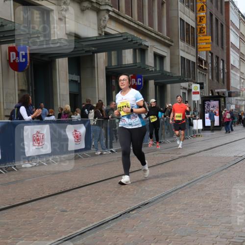 13.09.2026 - 21. swb-Marathon Bremen Strokosch-Dieckow http://msf.ph/oto/10356617 13.09.2026 11:17:15 Ziel 10472, 10756, 10773, 10979, 11709, 12292, 12334, 10295, 10335, 10773, 10779, 10999, 11355, 11461, 11495, 11653, 11672, 12101, 12287 meine-sportfotos.de