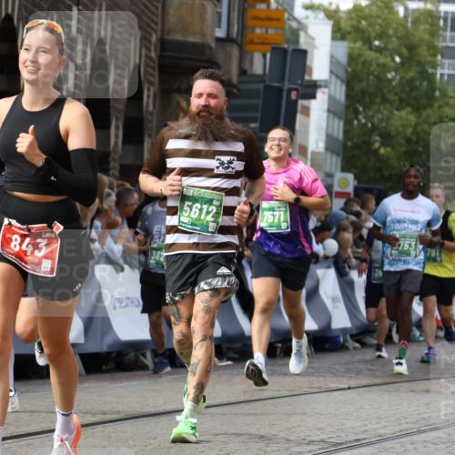 13.09.2026 - 21. swb-Marathon Bremen Strokosch-Dieckow http://msf.ph/oto/10356630 13.09.2026 13:37:14 Ziel 551, 813, 843, 1285, 1641, 1849, 1936, 2241, 2275, 2930, 3122, 3541, 3635, 3787, 3874, 3909, 3998, 4261, 4335, 4410, 4448, 5236, 5355, 5447, 5823, 6050, 6056, 6269, 6408, 6431, 6966, 7046, 7398, 7445, 7640, 8034, 8498, 8685, 8839, 9310, 9331, 9415, 9589, 9658, 9807, 9840, 270, 391, 448, 869, 1180, 3627, 3823, 4628, 5388, 5612, 5738, 5791, 6904, 7074, 7571, 8439, 8553, 8748, 8753, 10106 meine-sportfotos.de