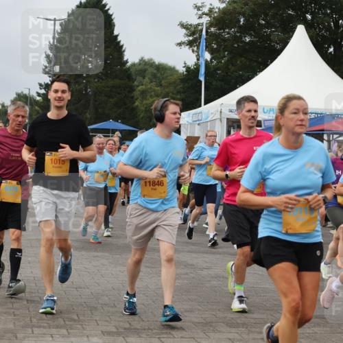 13.09.2026 - Kiel Lauf Andreas Tolksdorf http://msf.ph/oto/10356664 13.09.2026 09:59:16 Kiellinie 21, 4975, 1015, 376, 11846, 12515, 1869 meine-sportfotos.de