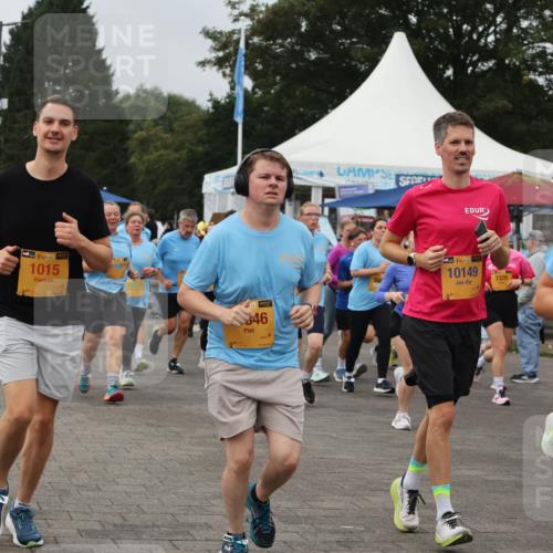 13.09.2026 - Kiel Lauf Andreas Tolksdorf http://msf.ph/oto/10356689 13.09.2026 09:59:16 Kiellinie 21, 0975, 38, 6376, 38, 1015, 46, 38, 10149, 7326, 39 meine-sportfotos.de