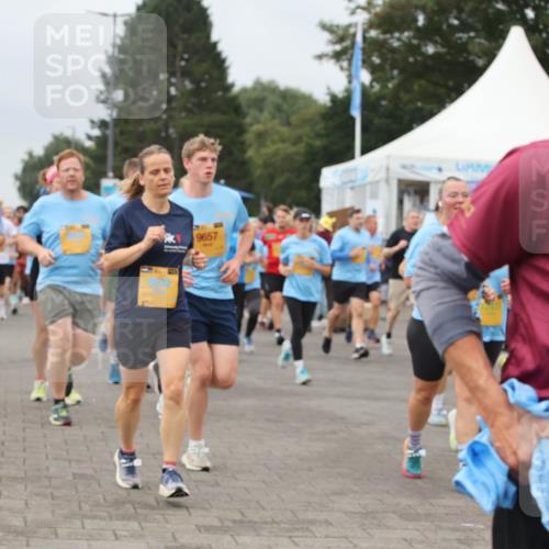 13.09.2026 - Kiel Lauf Andreas Tolksdorf http://msf.ph/oto/10356700 13.09.2026 09:59:18 Kiellinie 9657, 21, 0975, 39, 6376 meine-sportfotos.de