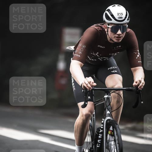 13.09.2026 - Stadtparktriathlon H.Heesch http://msf.ph/oto/10356718 13.09.2026 09:50:39 Radfahren 214, 215, 312 meine-sportfotos.de