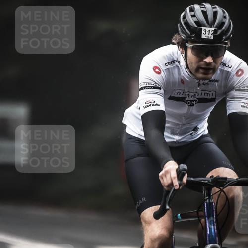 13.09.2026 - Stadtparktriathlon H.Heesch http://msf.ph/oto/10356746 13.09.2026 09:50:42 Radfahren 214, 215, 312 meine-sportfotos.de