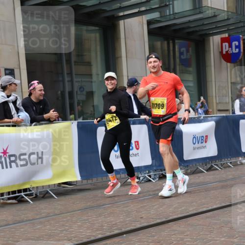13.09.2026 - 21. swb-Marathon Bremen Strokosch-Dieckow http://msf.ph/oto/10356769 13.09.2026 11:17:20 Ziel 10472, 10756, 10979, 11367, 11709, 11932, 12226, 12292, 12334, 10295, 10335, 10773, 10779, 10999, 11355, 11461, 11495, 11653, 11672, 12101, 12287 meine-sportfotos.de