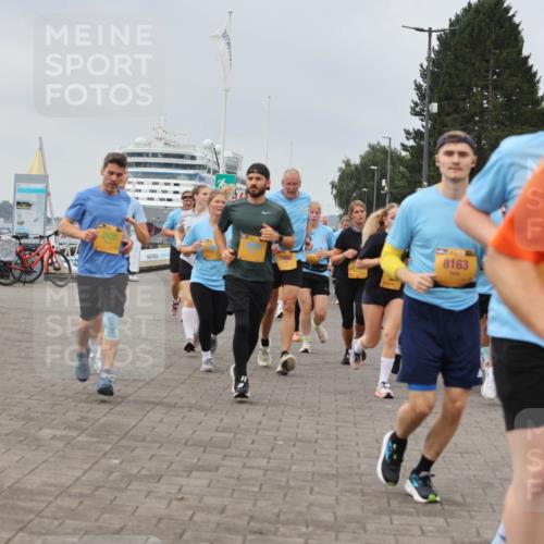 13.09.2026 - Kiel Lauf Andreas Tolksdorf http://msf.ph/oto/10356774 13.09.2026 09:59:23 Kiellinie 7060, 8163, 4 meine-sportfotos.de