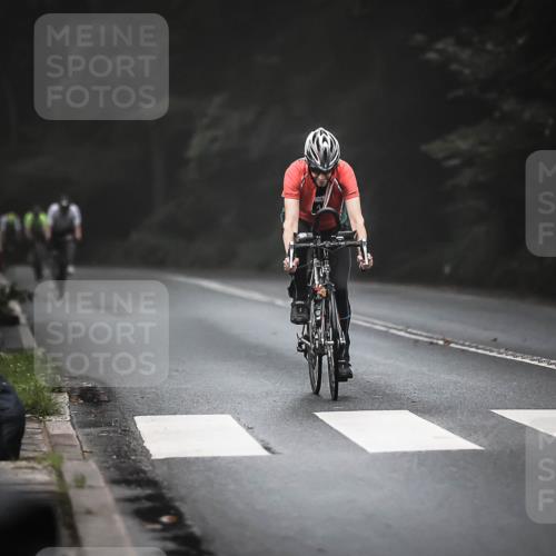 13.09.2026 - Stadtparktriathlon H.Heesch http://msf.ph/oto/10356780 13.09.2026 09:50:51 Radfahren 271, 310 meine-sportfotos.de