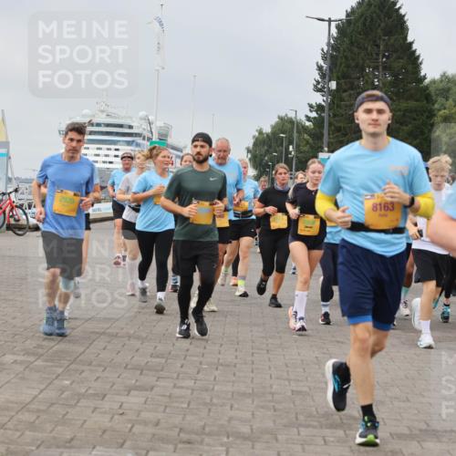 13.09.2026 - Kiel Lauf Andreas Tolksdorf http://msf.ph/oto/10356782 13.09.2026 09:59:23 Kiellinie 2920, 060, 6906, 8163 meine-sportfotos.de