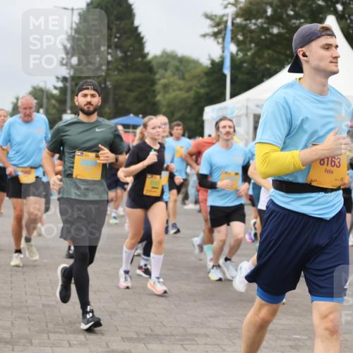 13.09.2026 - Kiel Lauf Andreas Tolksdorf http://msf.ph/oto/10356811 13.09.2026 09:59:24 Kiellinie 2920, 2659, 0163 meine-sportfotos.de