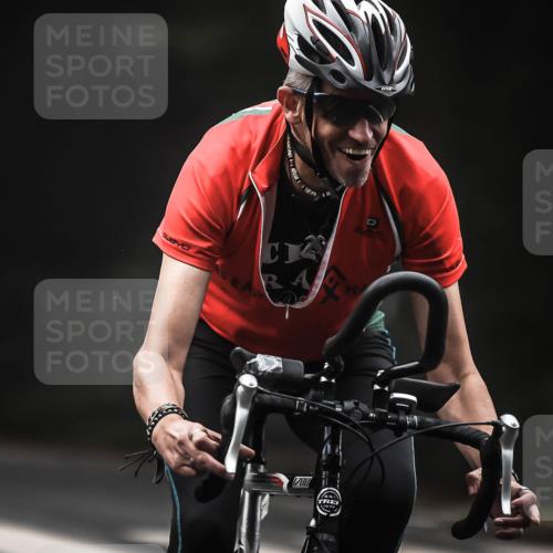 13.09.2026 - Stadtparktriathlon H.Heesch http://msf.ph/oto/10356830 13.09.2026 09:50:54 Radfahren 271, 285, 293, 310 meine-sportfotos.de