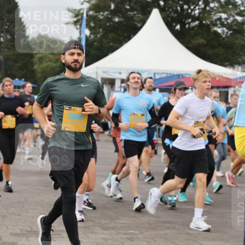 13.09.2026 - Kiel Lauf Andreas Tolksdorf http://msf.ph/oto/10356835 13.09.2026 09:59:25 Kiellinie 4, 38, 920, 38, 2659 meine-sportfotos.de