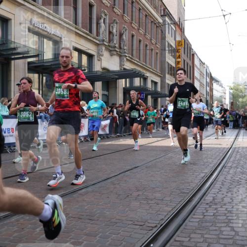 13.09.2026 - 21. swb-Marathon Bremen Strokosch-Dieckow http://msf.ph/oto/10356836 13.09.2026 13:34:19 Ziel 682, 784, 809, 1210, 1307, 1395, 1871, 1967, 2215, 2525, 2831, 3029, 3052, 3058, 3318, 3353, 3380, 3388, 3409, 3765, 3842, 3890, 4537, 4616, 5378, 5488, 5566, 5694, 5760, 5852, 6128, 6168, 6244, 6255, 7168, 7746, 7833, 7962, 8182, 8381, 8453, 8493, 8552, 8683, 9038, 9751, 9788, 9802, 9820, 13112, 682, 911, 1364, 2355, 2464, 3068, 3162, 3214, 3632, 3636, 3790, 3984, 4112, 4613, 5147, 5265, 5341, 5489, 5768, 6090, 6509, 7047, 7303 meine-sportfotos.de