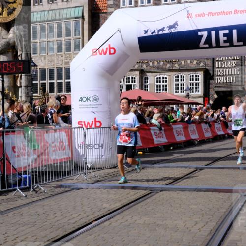 13.09.2026 - 21. swb-Marathon Bremen Tim E. http://msf.ph/oto/10356895 13.09.2026 12:51:43 Ziel 858, 3617, 13033 meine-sportfotos.de