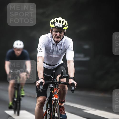 13.09.2026 - Stadtparktriathlon H.Heesch http://msf.ph/oto/10356910 13.09.2026 09:51:03 Radfahren 217, 227, 239, 285, 293 meine-sportfotos.de