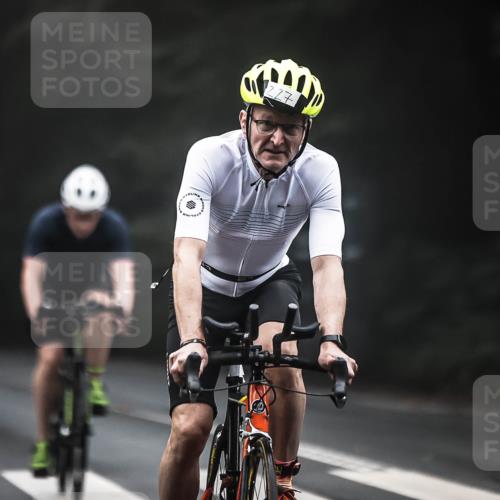 13.09.2026 - Stadtparktriathlon H.Heesch http://msf.ph/oto/10356915 13.09.2026 09:51:03 Radfahren 217, 227, 239, 285, 293 meine-sportfotos.de