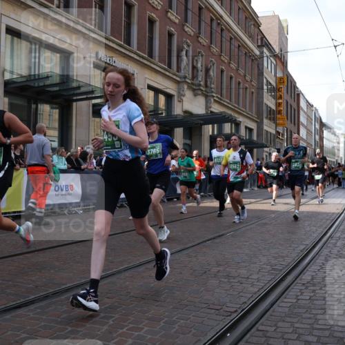 13.09.2026 - 21. swb-Marathon Bremen Strokosch-Dieckow http://msf.ph/oto/10356956 13.09.2026 13:34:21 Ziel 784, 809, 1210, 1307, 1395, 1871, 1967, 2215, 2525, 2561, 2831, 3029, 3052, 3058, 3318, 3353, 3380, 3388, 3409, 3765, 3842, 3890, 4537, 4616, 5378, 5415, 5488, 5566, 5694, 5760, 6128, 6168, 6244, 6255, 7168, 7443, 7833, 7962, 8182, 8381, 8453, 8493, 8552, 8683, 9038, 9751, 9788, 9820, 13112, 13180, 682, 911, 1307, 1364, 2355, 2464, 3068, 3162, 3214, 3632, 3636, 3790, 3984, 4112, 4613, 5147, 5265, 5341, 5489, 5768, 5852, 6090, 6509, 7047, 7303 meine-sportfotos.de
