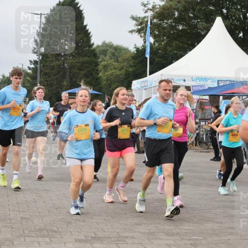 13.09.2026 - Kiel Lauf Andreas Tolksdorf http://msf.ph/oto/10356966 13.09.2026 09:59:30 Kiellinie 9775, 39, 2470, 4619, 4809 meine-sportfotos.de