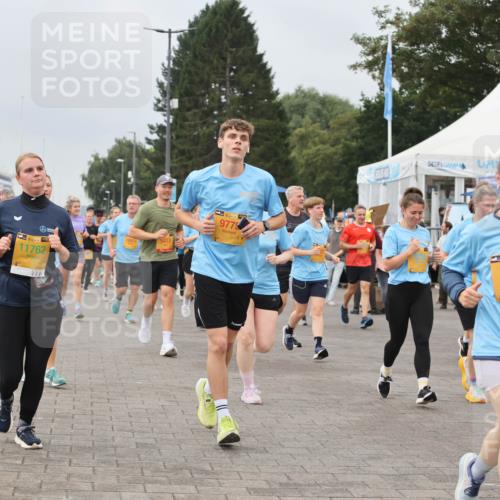 13.09.2026 - Kiel Lauf Andreas Tolksdorf http://msf.ph/oto/10357002 13.09.2026 09:59:31 Kiellinie 11762, 10077, 5413, 38, 9775, 1, 38, 2470 meine-sportfotos.de