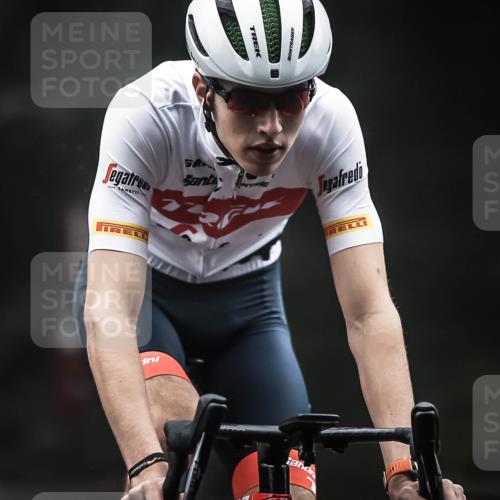 13.09.2026 - Stadtparktriathlon H.Heesch http://msf.ph/oto/10357006 13.09.2026 09:51:16 Radfahren 238, 322 meine-sportfotos.de