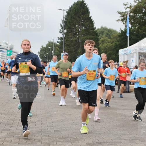 13.09.2026 - Kiel Lauf Andreas Tolksdorf http://msf.ph/oto/10357018 13.09.2026 09:59:31 Kiellinie 38, 11762, 5413, 9775 meine-sportfotos.de