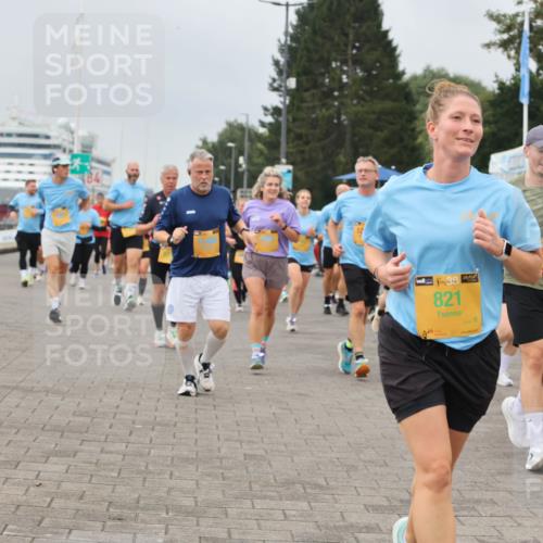 13.09.2026 - Kiel Lauf Andreas Tolksdorf http://msf.ph/oto/10357075 13.09.2026 09:59:34 Kiellinie 48, 821, 413, 11939, 1013 meine-sportfotos.de