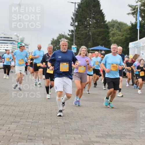 13.09.2026 - Kiel Lauf Andreas Tolksdorf http://msf.ph/oto/10357093 13.09.2026 09:59:34 Kiellinie 10077 meine-sportfotos.de