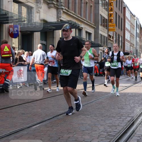 13.09.2026 - 21. swb-Marathon Bremen Strokosch-Dieckow http://msf.ph/oto/10357131 13.09.2026 13:34:25 Ziel 489, 784, 809, 1210, 1395, 1871, 1967, 2525, 2561, 2755, 2831, 3052, 3058, 3181, 3217, 3318, 3353, 3380, 3388, 3409, 3765, 3768, 3842, 4537, 5378, 5415, 5488, 5684, 5694, 5760, 6085, 6128, 6168, 6244, 7168, 7443, 7462, 7833, 8155, 8182, 8381, 8453, 8493, 8552, 8683, 9038, 9751, 9788, 9820, 13180, 682, 784, 911, 1307, 1364, 2215, 2355, 2464, 3029, 3068, 3162, 3214, 3632, 3636, 3890, 3984, 4112, 4616, 5147, 5265, 5489, 5566, 5768, 5852, 6090 meine-sportfotos.de