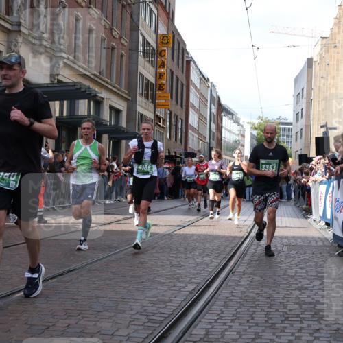 13.09.2026 - 21. swb-Marathon Bremen Strokosch-Dieckow http://msf.ph/oto/10357149 13.09.2026 13:34:25 Ziel 489, 784, 809, 1210, 1395, 1871, 1967, 2525, 2561, 2755, 2831, 3052, 3058, 3181, 3217, 3318, 3353, 3380, 3388, 3409, 3765, 3768, 3842, 4537, 5378, 5415, 5488, 5684, 5694, 5760, 6085, 6128, 6168, 6244, 7168, 7443, 7462, 7833, 8155, 8182, 8381, 8453, 8493, 8552, 8683, 9038, 9751, 9788, 9820, 13180, 682, 784, 911, 1307, 1364, 2215, 2355, 2464, 3029, 3068, 3162, 3214, 3632, 3636, 3890, 3984, 4112, 4616, 5147, 5265, 5489, 5566, 5768, 5852, 6090 meine-sportfotos.de