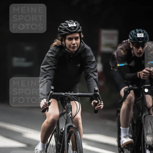 13.09.2026 - Stadtparktriathlon H.Heesch http://msf.ph/oto/10357157 13.09.2026 09:51:42 Radfahren 213, 247, 262, 264, 287, 296, 313 meine-sportfotos.de