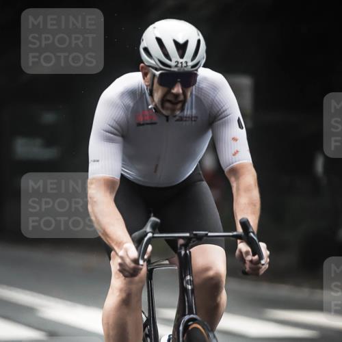 13.09.2026 - Stadtparktriathlon H.Heesch http://msf.ph/oto/10357175 13.09.2026 09:51:44 Radfahren 213, 247, 262, 264, 287, 296, 313, 333 meine-sportfotos.de